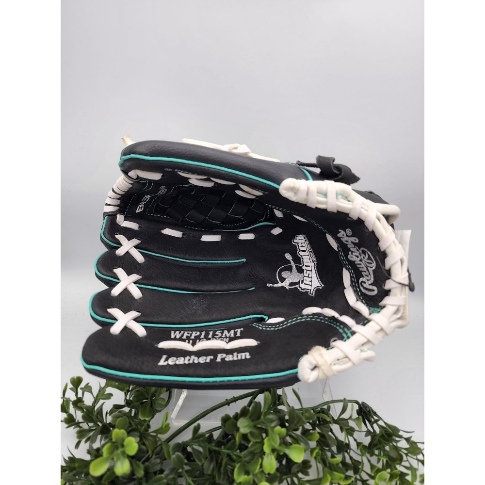 NWOT Rawlings Softball Glove WFP115MT RT - Left Hand Throw